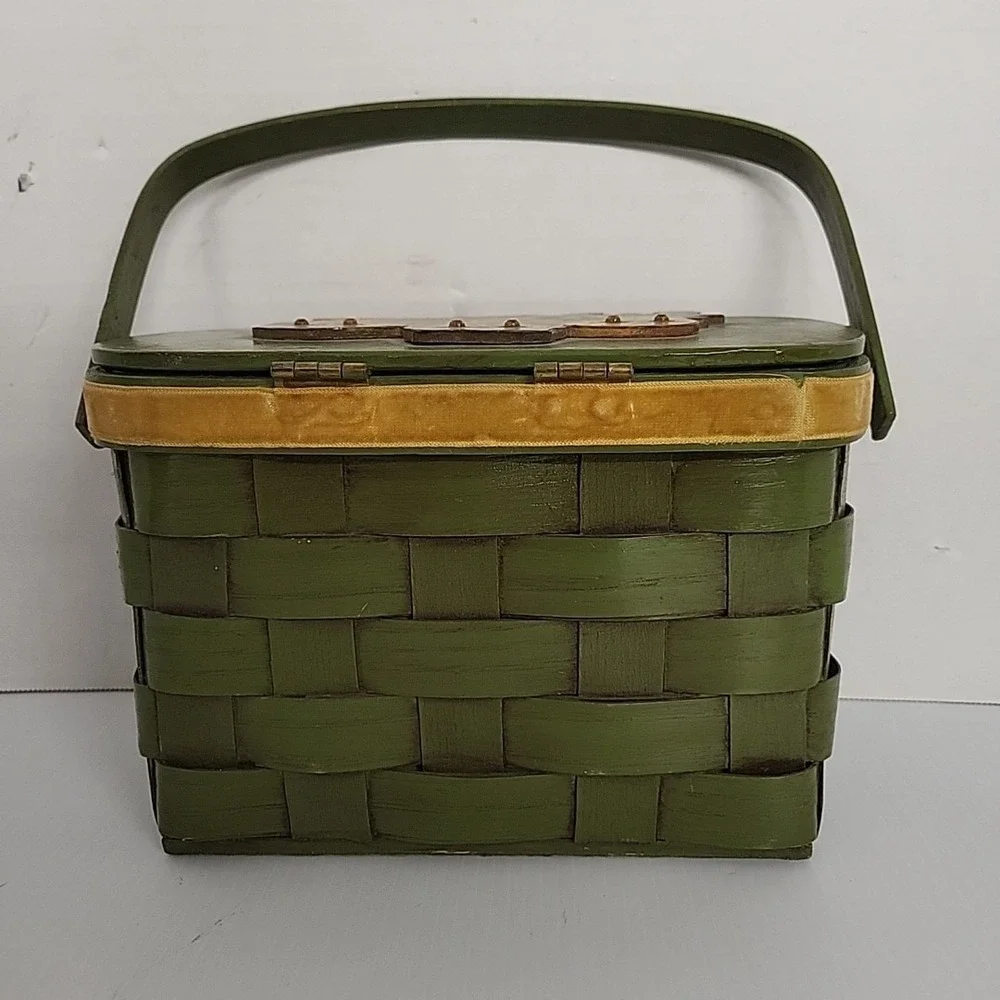 Three Owls Wooden Basket Lid Lined Vintage Purse Signed